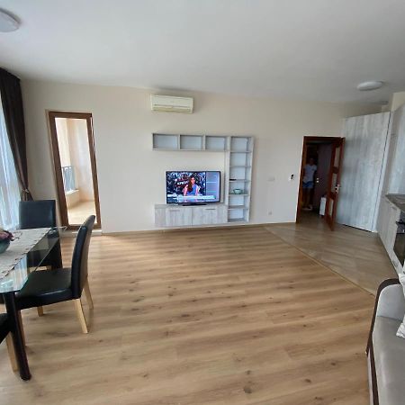 Elegantz Apartments 1 Varna Bagian luar foto