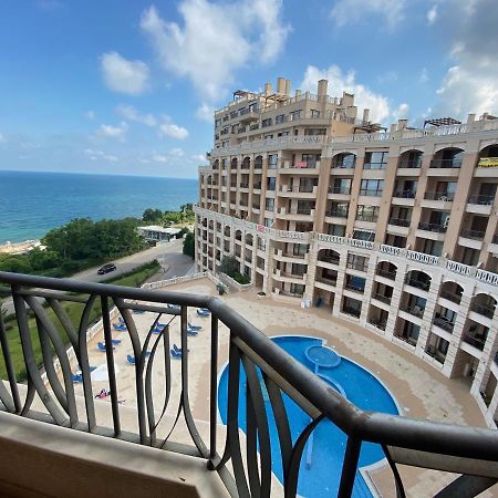 Elegantz Apartments 1 Varna Bagian luar foto