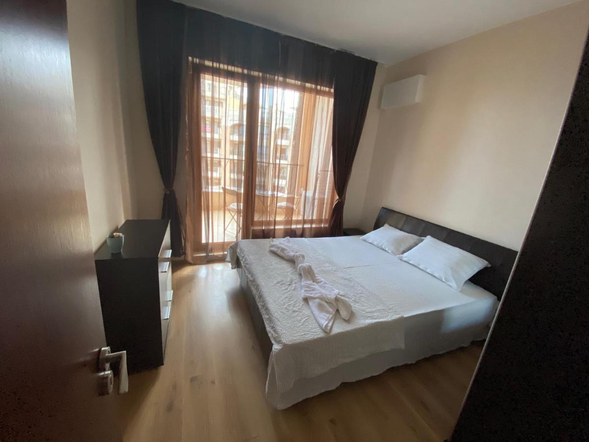 Elegantz Apartments 1 Varna Bagian luar foto