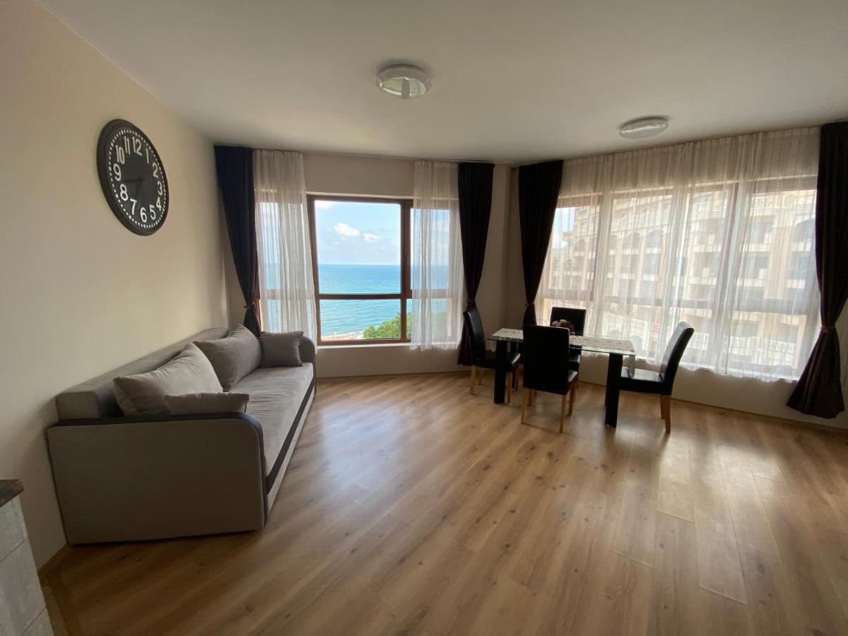 Elegantz Apartments 1 Varna Bagian luar foto