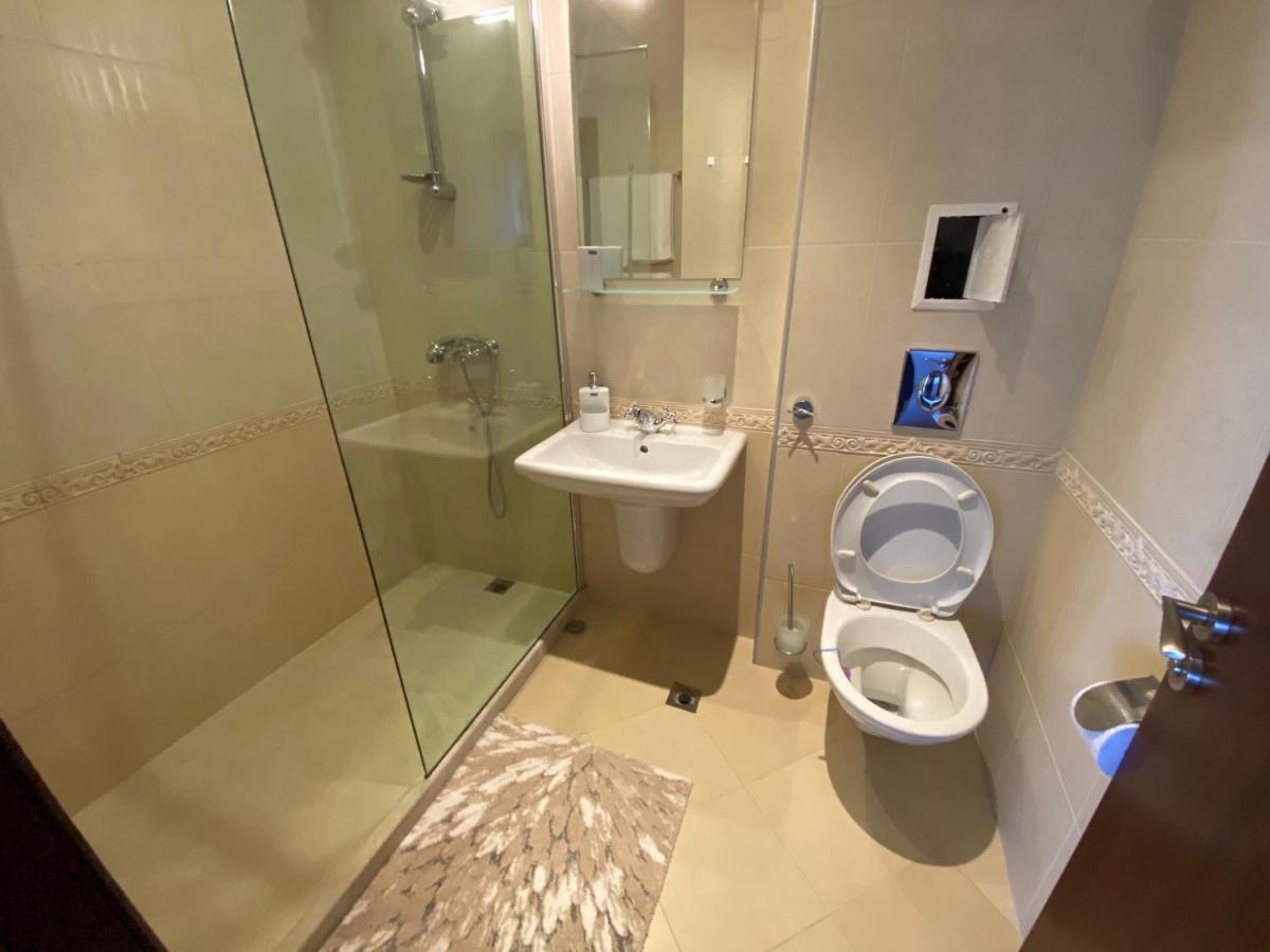 Elegantz Apartments 1 Varna Bagian luar foto