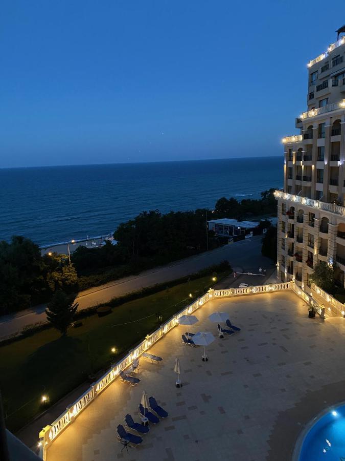 Elegantz Apartments 1 Varna Bagian luar foto